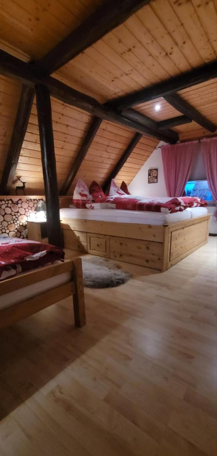Ferienwohnung "Frieda" Breitenstein Esterno foto